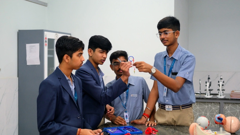 Brahmavid School